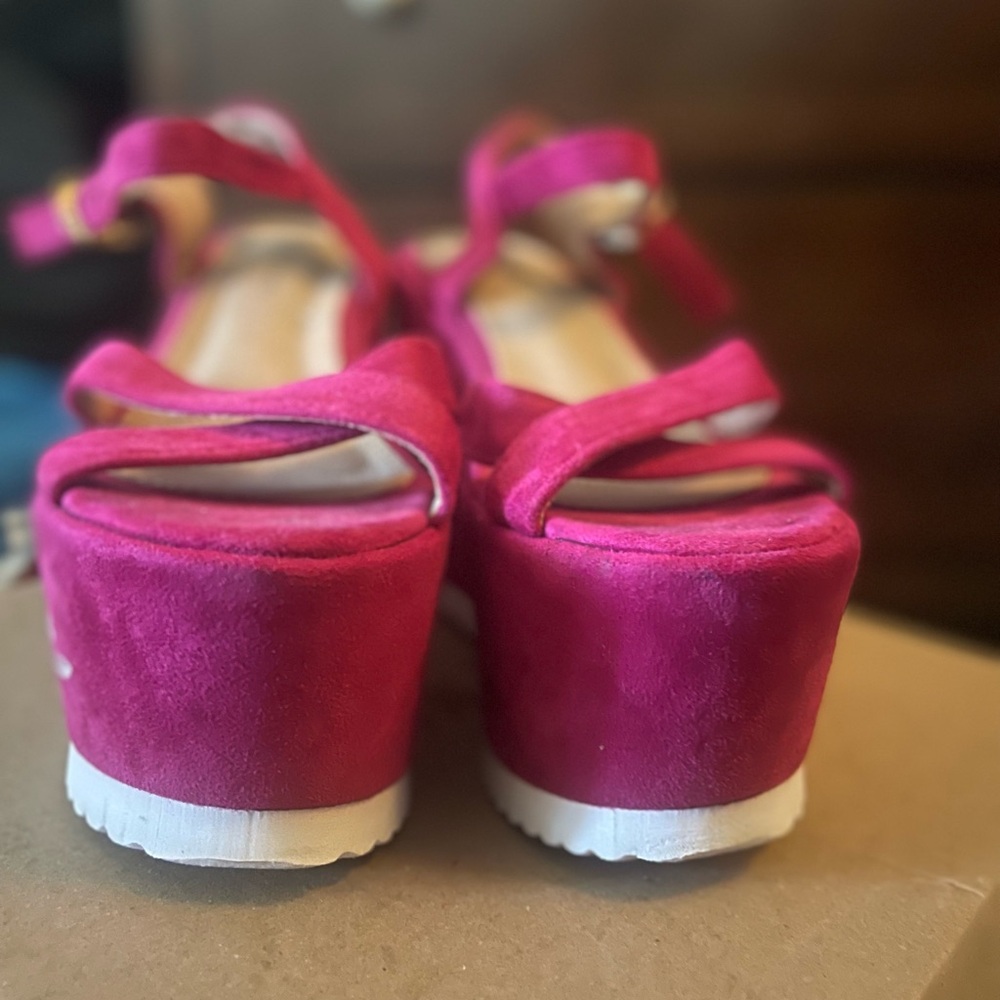 Nasty Gal Fuchsia Floral Platform Sandals - Picture 3 of 5